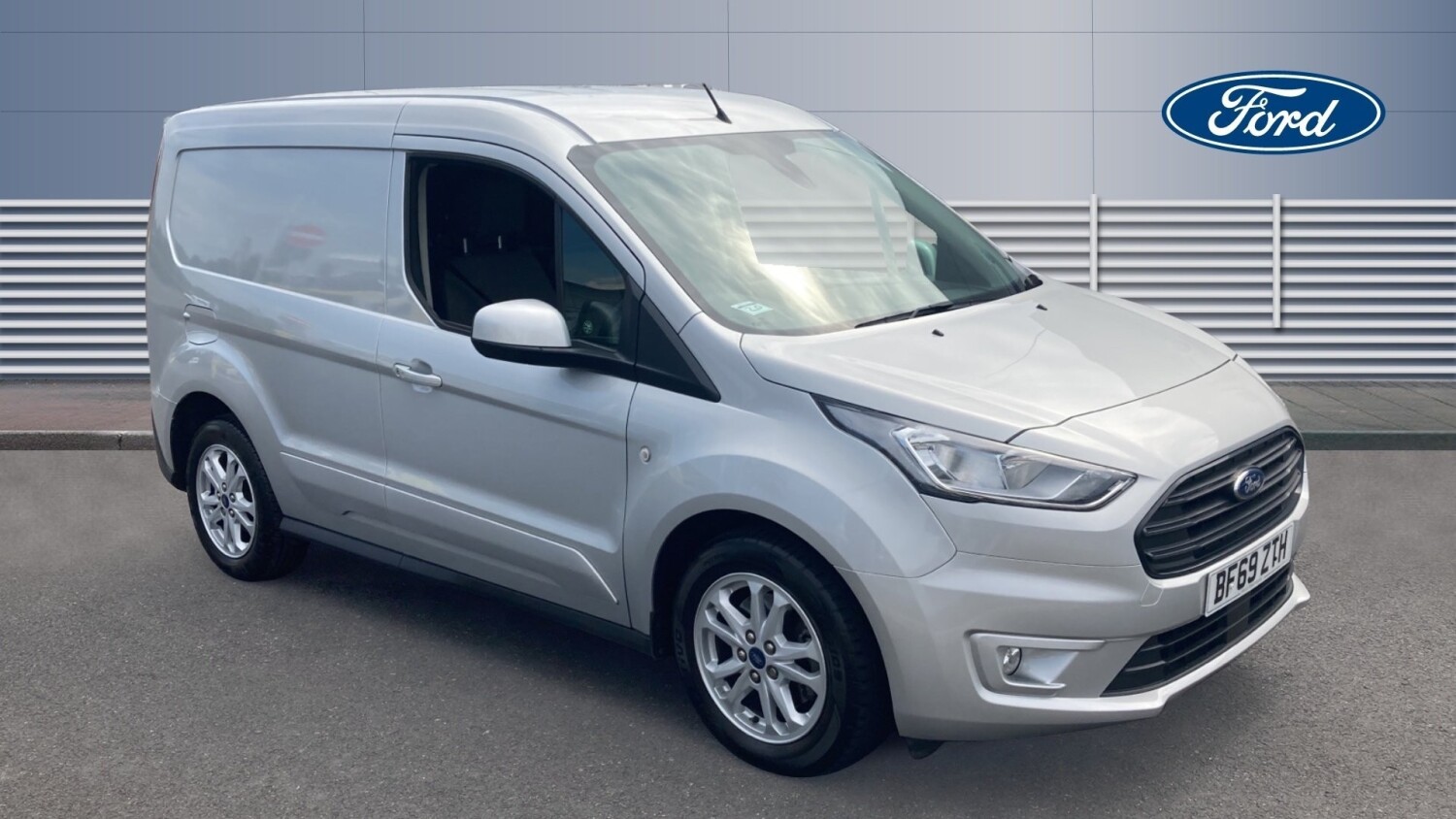 Used Ford Transit Connect 200 L1 Diesel 15 Ecoblue 120ps Limited Van For Sale Bristol Street 4602